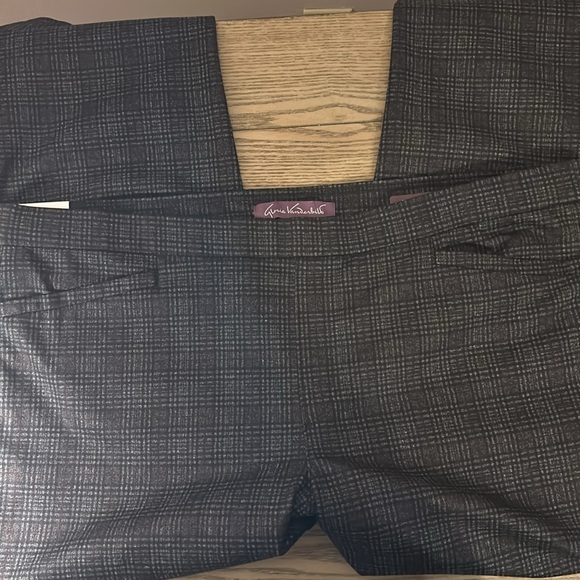 Gloria Vanderbilt Pull On Trouser. Size 22W. Color Black - Chambery Plaid - Picture 6 of 9